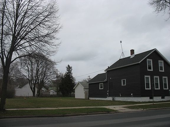 2nd image of 1519 N 8th St