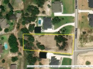 250 Coalson Xing, Azle, TX 76020