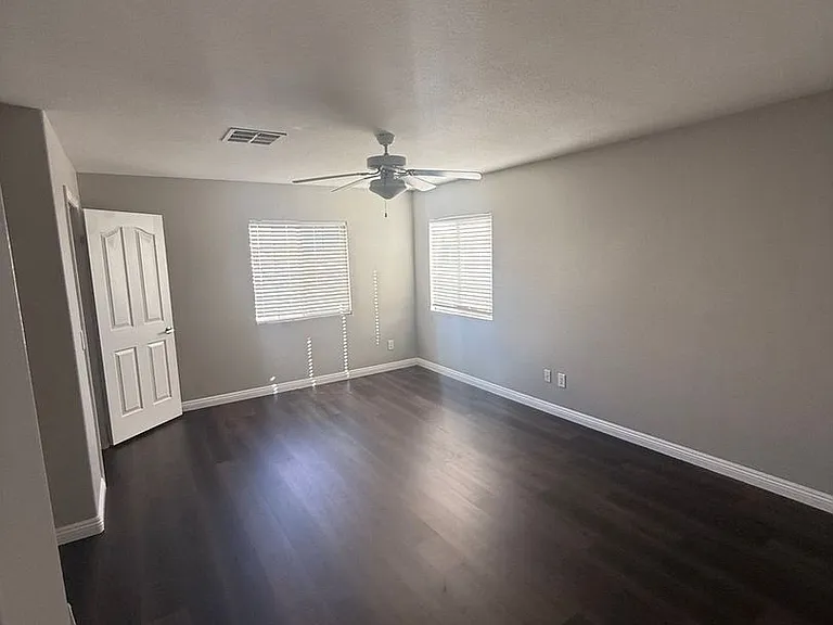 505 Satin Saddle Pl — Photo 20