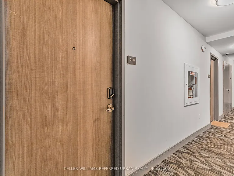 20 George St #2107 — Photo 3