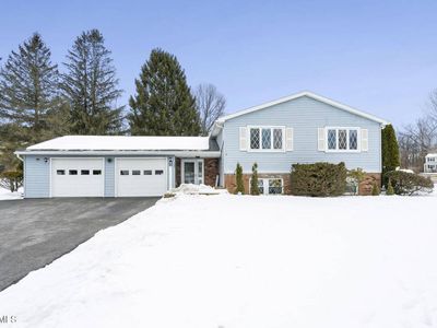 1041 Gates Dr, Schenectady, NY, 12306