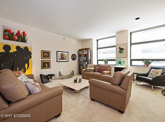 5th image of 680 N Lake Shore Dr APT 319