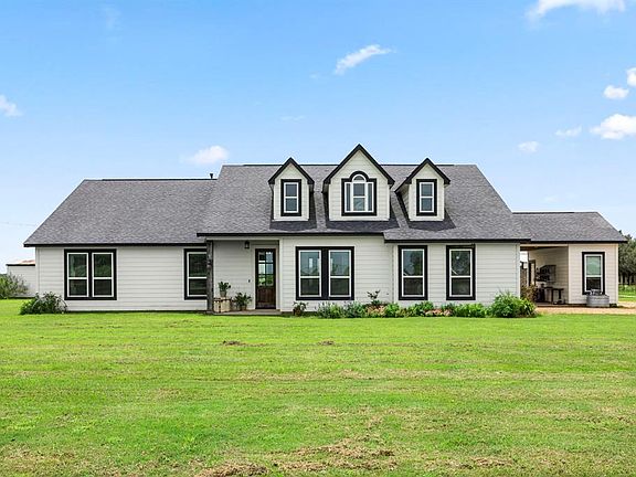2nd image of 2909 County Road 289
