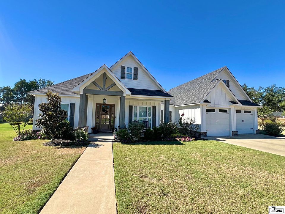 1st image of 202 Ridgecrest Dr