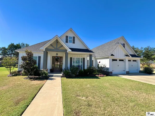 202 Ridgecrest Dr, Oak Grove, LA 71263