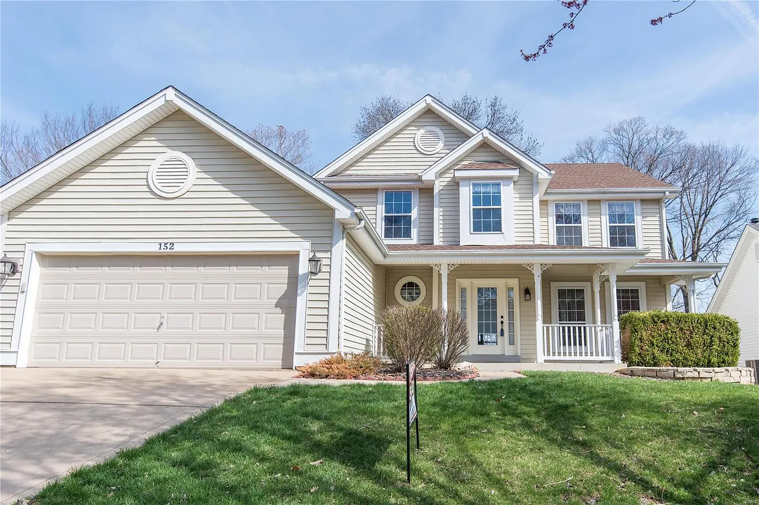 152 Brighthurst Dr photo 1