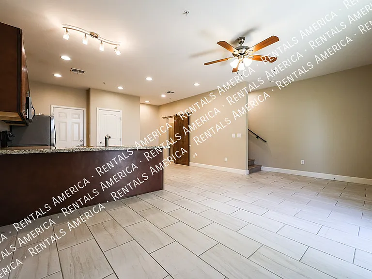 1406 W Main St #121 — Photo 11