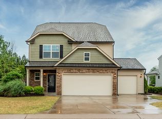 17 Flowers Crest Way, Clayton, NC 27527