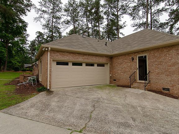 4th image of 8144 Sir Lancelot Ct