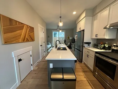 6228 NE 11th Ave — Photo 5