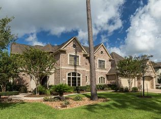 1102 Pine Hurst Ct, Friendswood, TX 77546