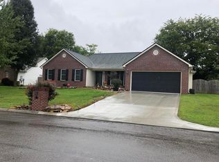7221 Hannah Brook Rd, Knoxville, TN 37918