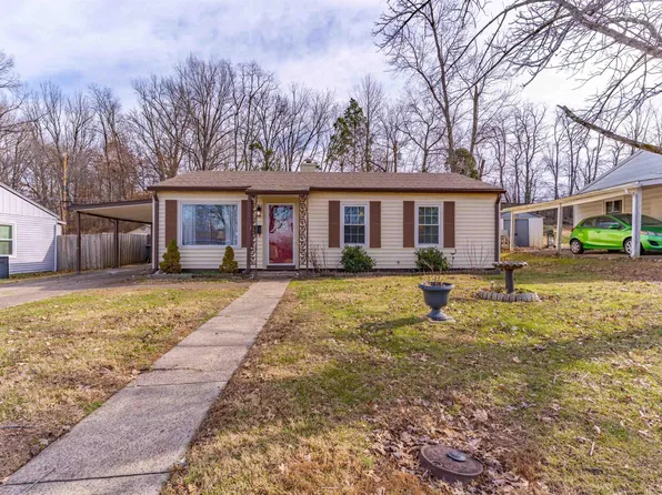 4213 Meadowridge Rd, Evansville, IN 47710