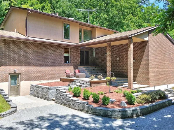 16167 Eylers Valley Rd, Thurmont, MD 21788