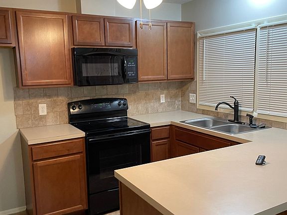 5th image of 4834 S 93rd Ave