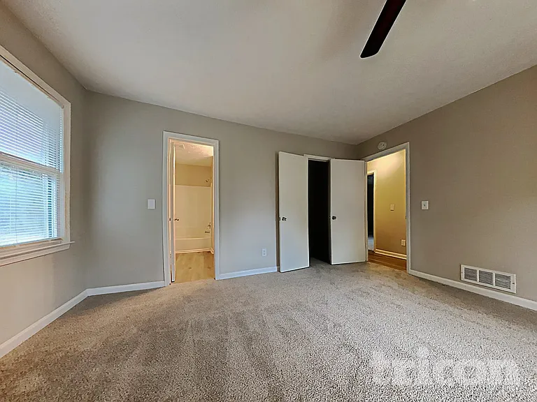 546 Candlewick Ln NW — Photo 9