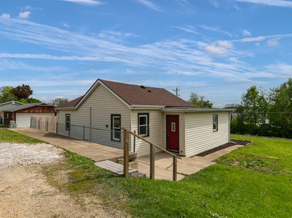 1023 2nd St, Princeton, IA 52768