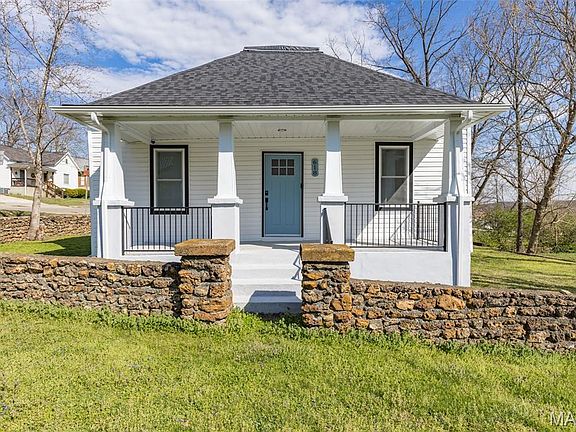 3rd image of 618 Taylor Ave