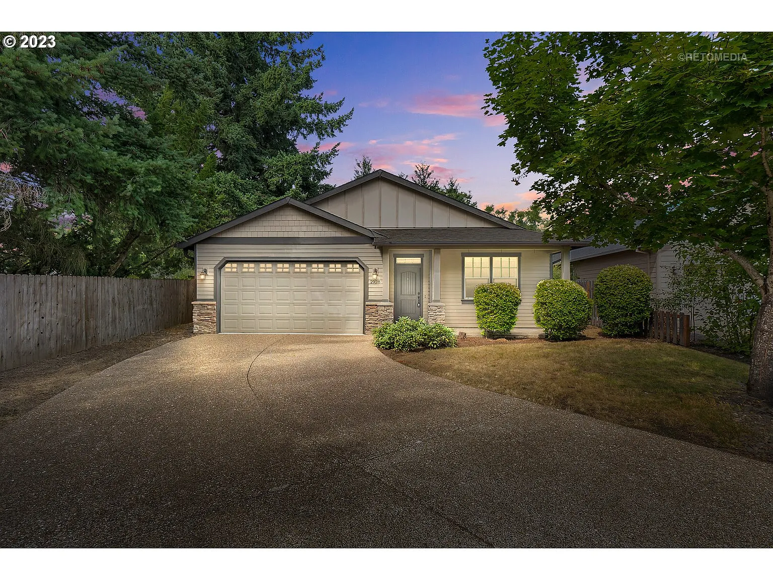 2928 Zackary Ct photo 1