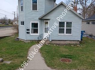 201 E Maple St APT 2, Holly, MI 48442