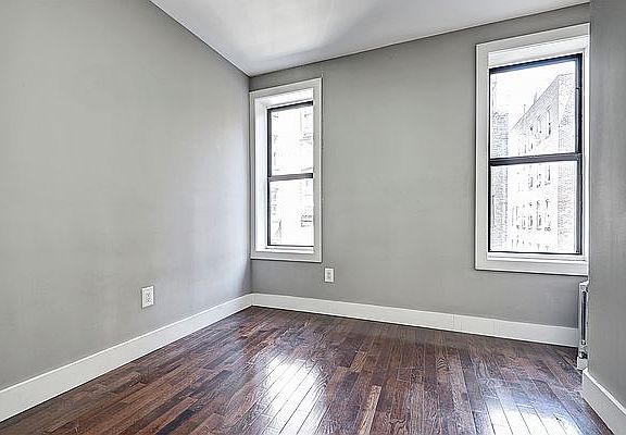 2nd image of 531 W 179th St APT 34