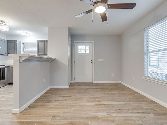 3rd image of 2618 Bomar Ave