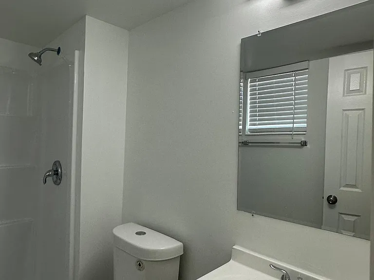 2500 Johnson St #1 — Photo 16