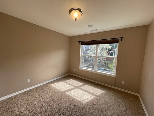 13543 SW Lauren Ln — Photo 34