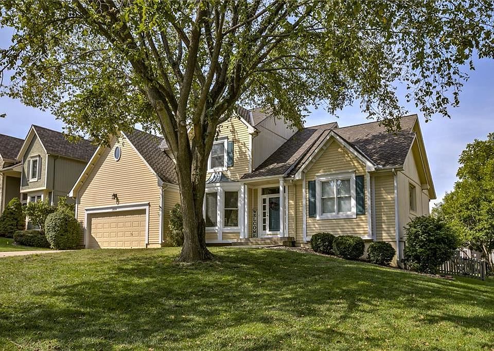 1st image of 3604 NW Winding Woods Dr