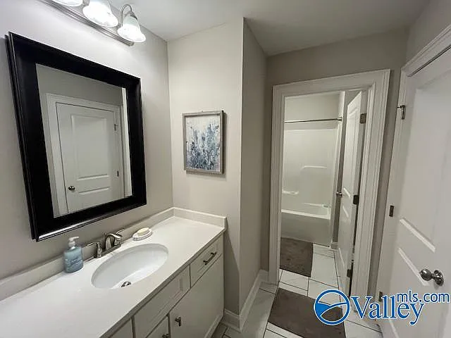 101 Willow Lake Cir SW — Photo 18