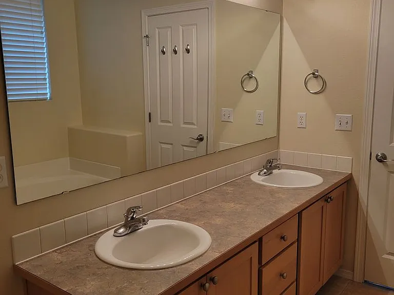 8908 Campus Meadows Loop — Photo 22