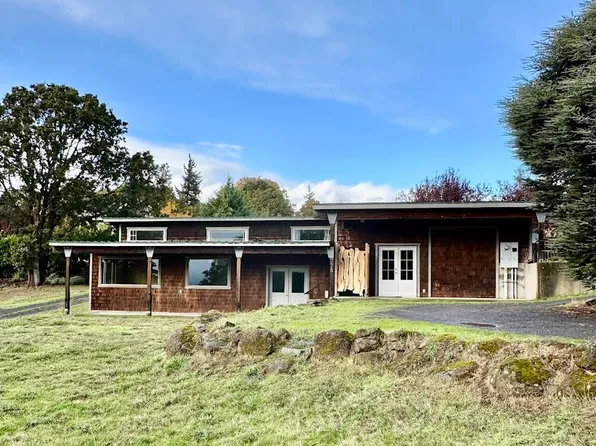 774 NW Lincoln St, White Salmon, WA 98672