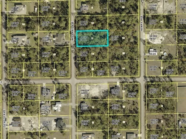 1104 Willard Ave, Lehigh Acres, FL 33972