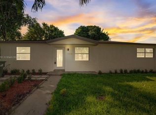 18920 NW 33rd Pl, Miami Gardens, FL 33056