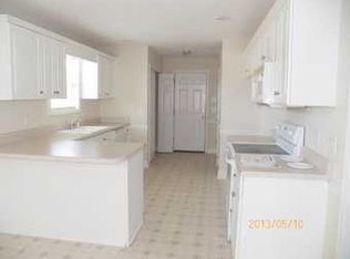 3798 W Pointe Dr, Florence, SC 29501