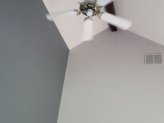 5th image of 3827 Nassau Ave NE