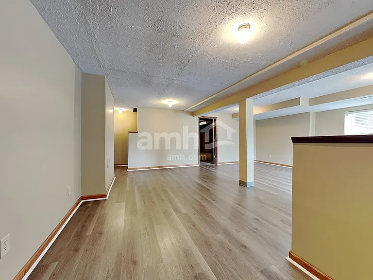 440 Dexter Ct — Photo 19