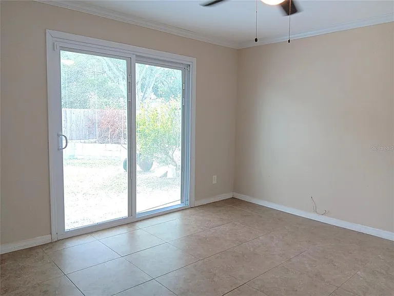 1302 Amble Ln — Photo 17