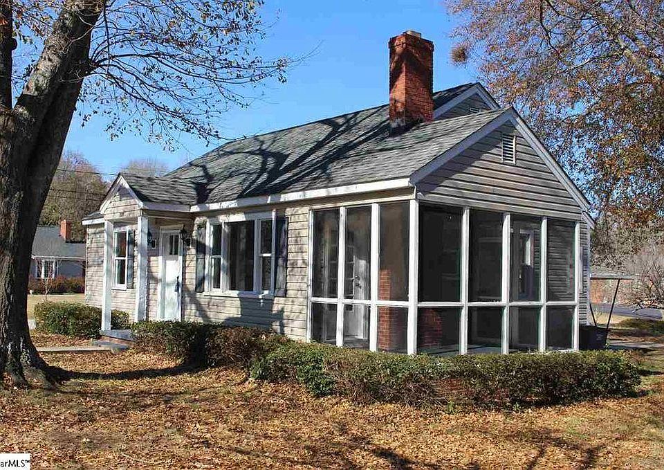 1st image of 108 Mount Pleasant Ave