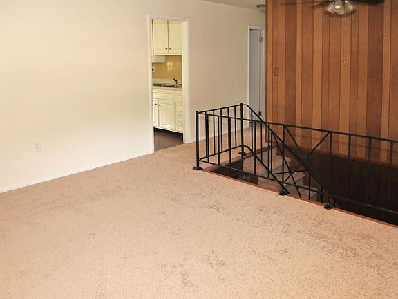 2nd image of 202 Ballston Ave