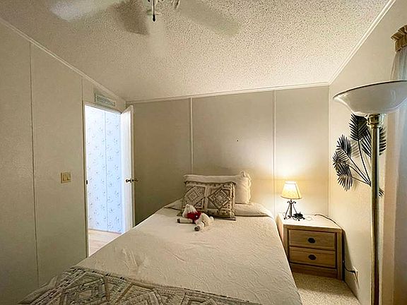 5th image of 25520 Impatiens Ct #L-202