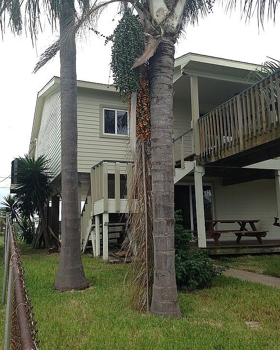 1st image of 670 Warsaw St