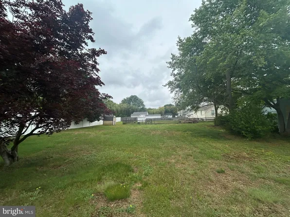 712 W South St, Smyrna, DE 19977