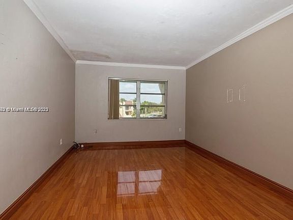 5th image of 13998 SW 90th Ave #205