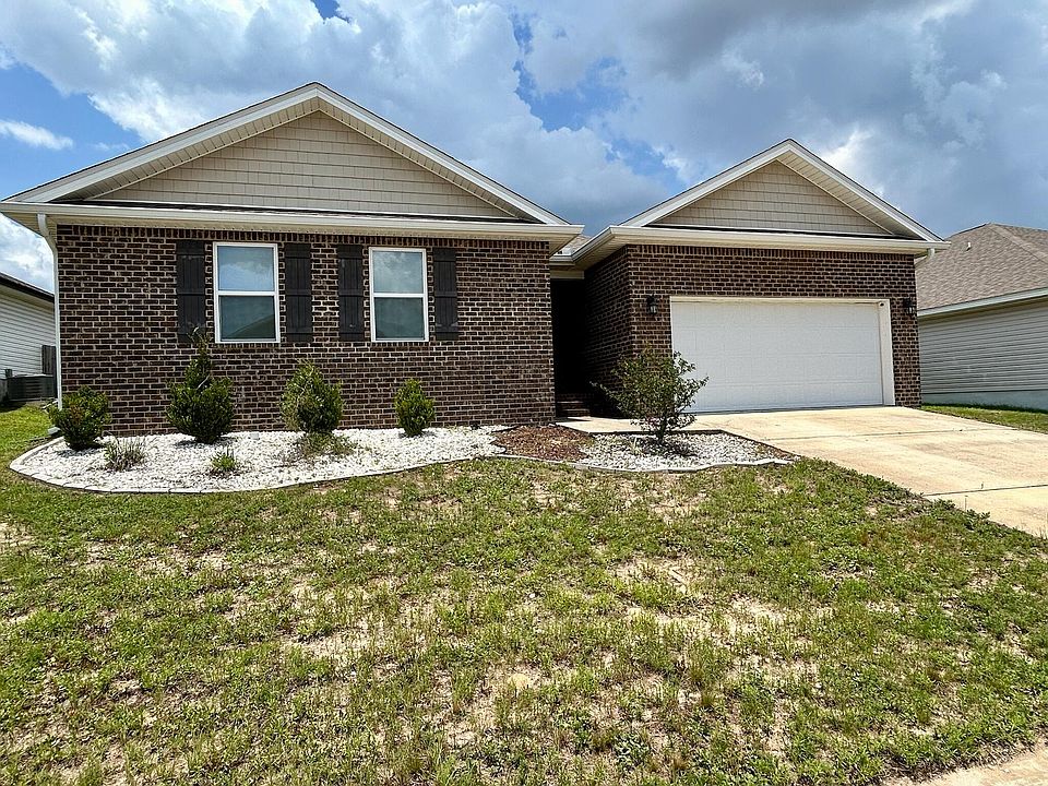 1st image of 5560 Guinevere Ln