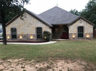 360 Sessums Rd, Springtown, TX 76082