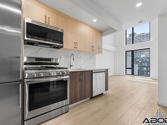 2nd image of 21 Meserole St Penthouse 504