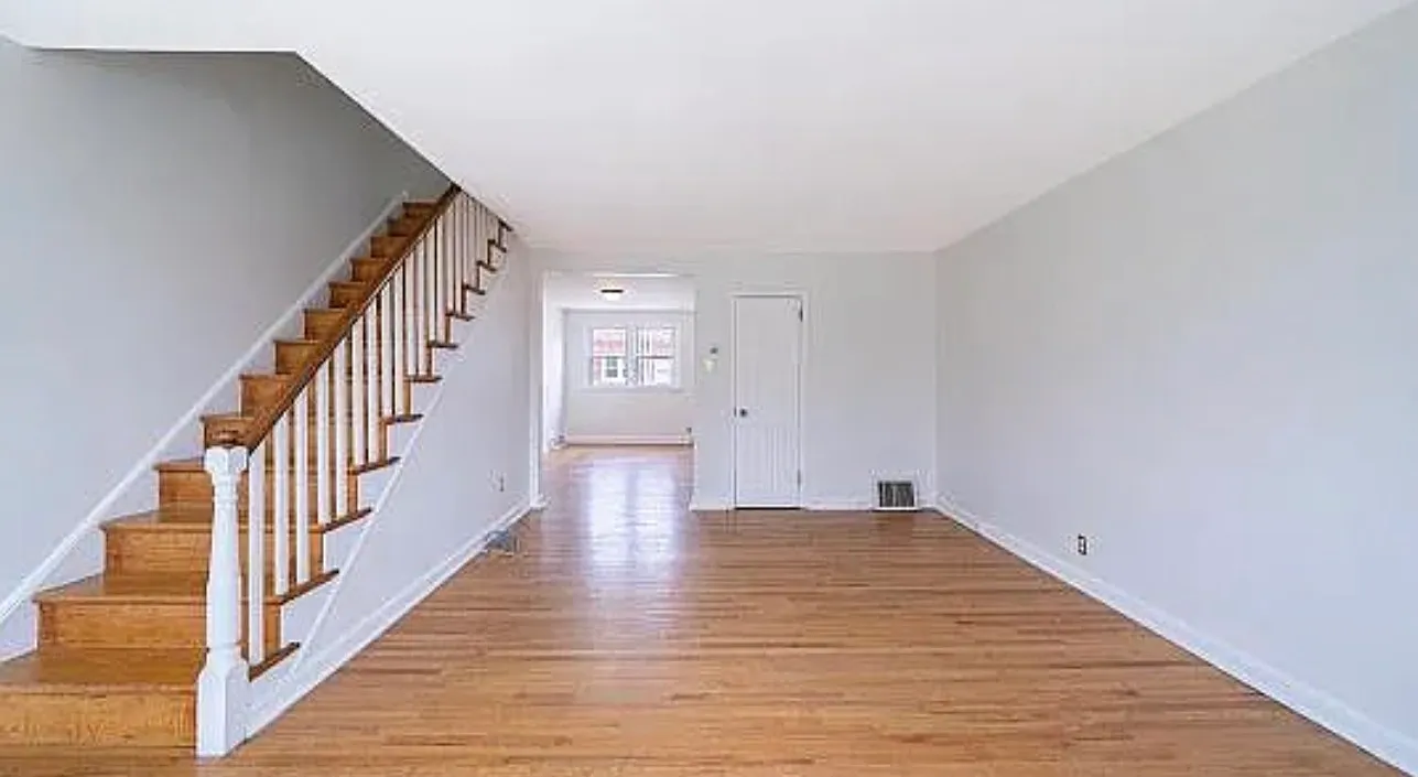 3 bed, 1370 sqft, $1,695 — Photo 3