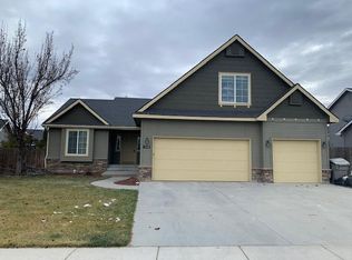 823 W Tooele Dr, Nampa, ID 83686