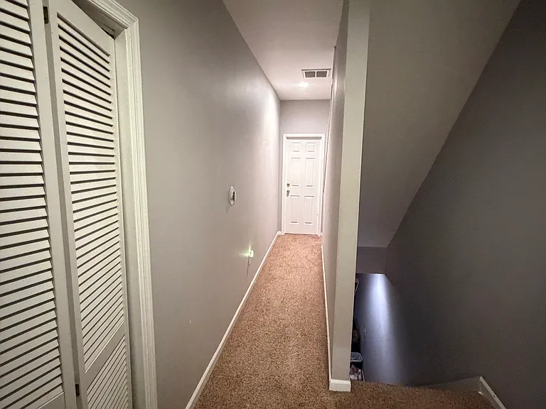 1328 W Lombard St — Photo 19